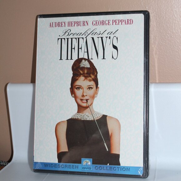Breakfast At Tiffany's DVD New Widescreen - Picture 1 of 2